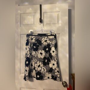 Pursuits, ltd. Chic Floral A-Line Skirt in Black and White